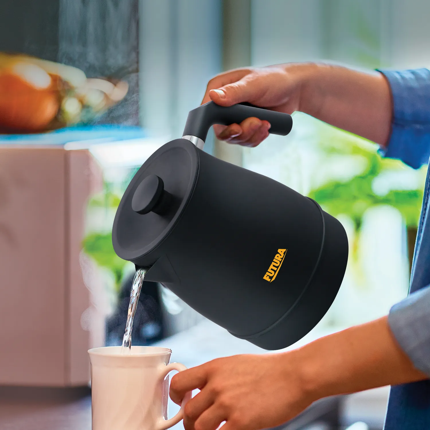 Hawkins Futura Electronic Kettle 1.4 Litre