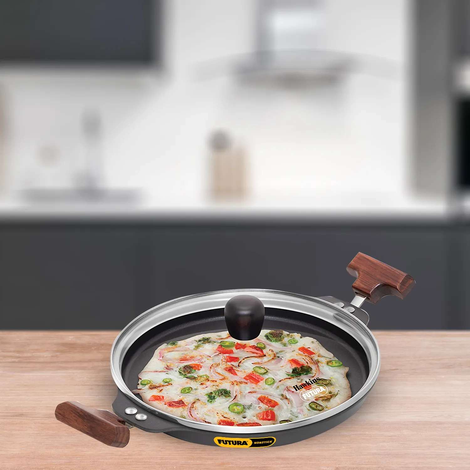 Hawkins Futura Nonstick Uttapam Pan 24 cm with Glass Lid
