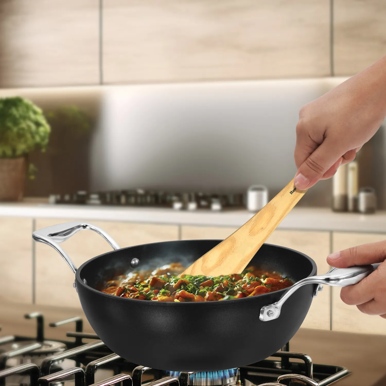 Hawkins Futura PRO Nonstick Deep-Fry Pan 2.5 Litre